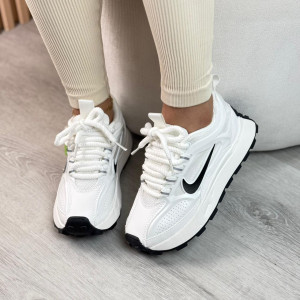 Nike Bailleli White
