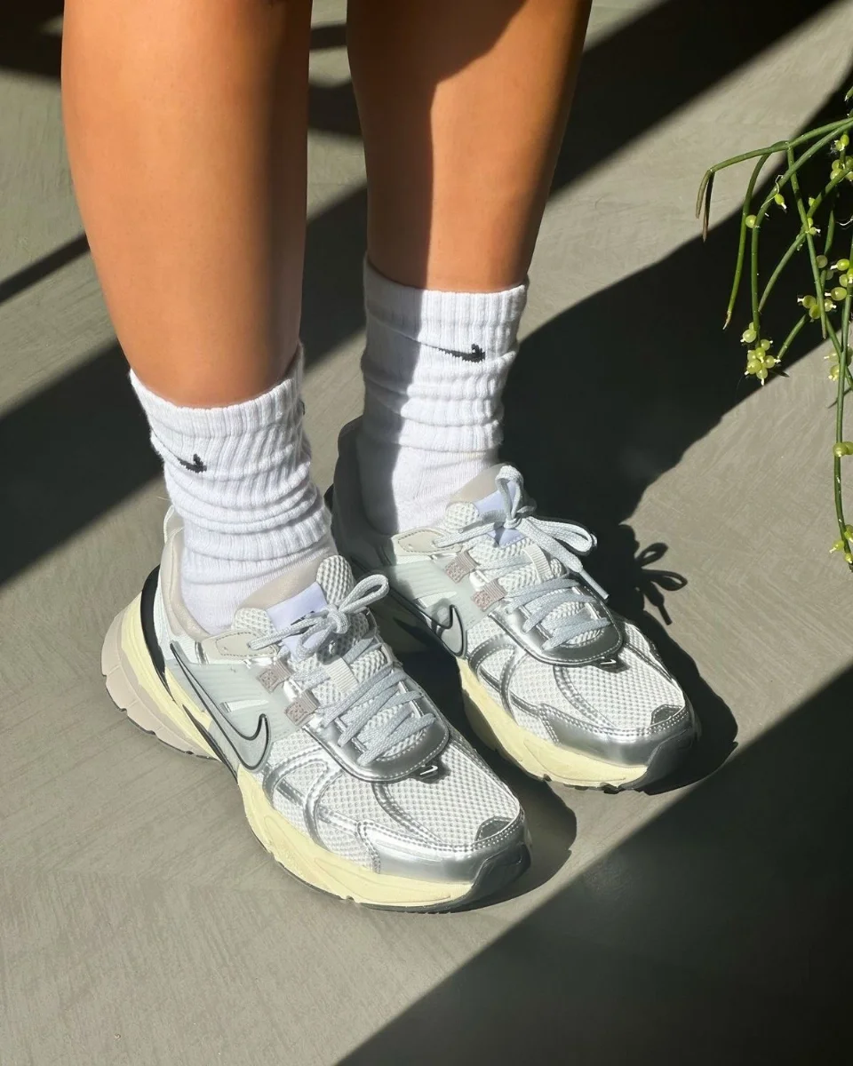 Nike V2K Run